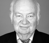 Professor Bob Baxt AO